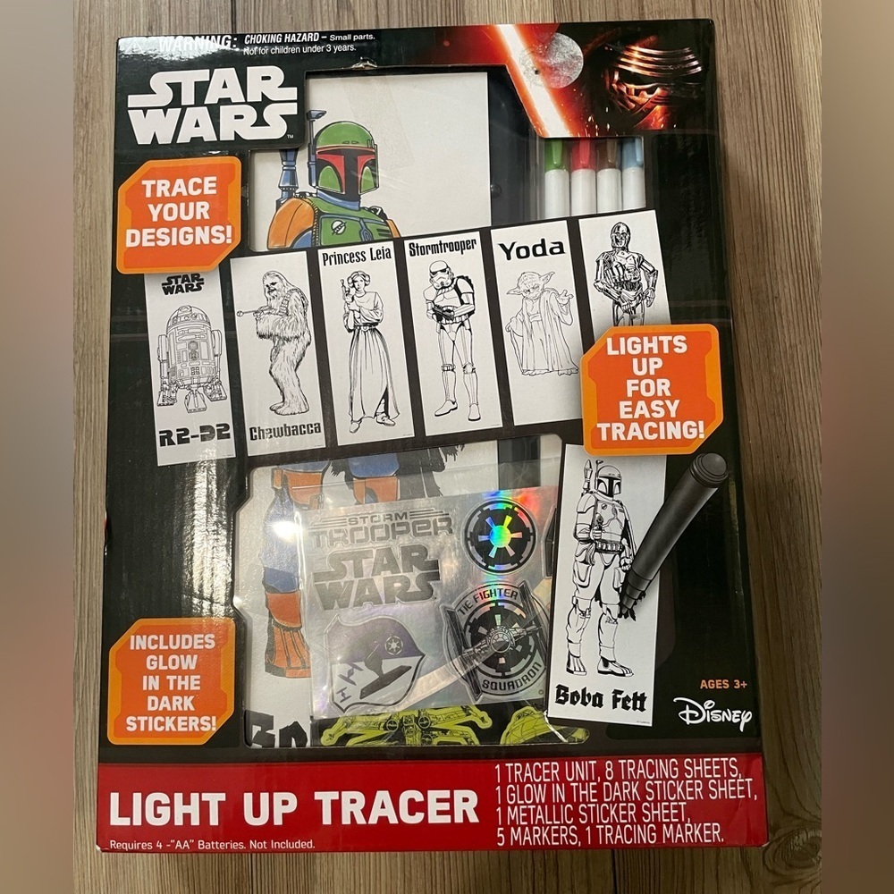 Disney Star Wars Light Up Tracer with Black and White Designs (NEW In Packaging)
